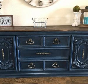 Flipping Furniture: How to Make $200+ w/ Your First Furniture Flip