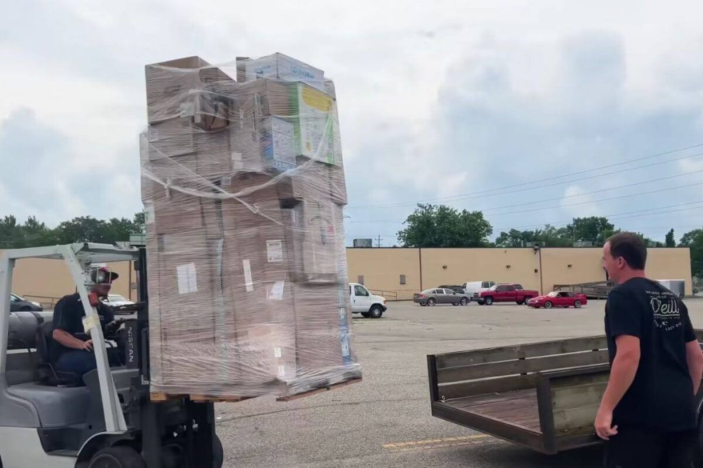 Pallet Flipping How We Made 25k Flipping Liquidation Pallets